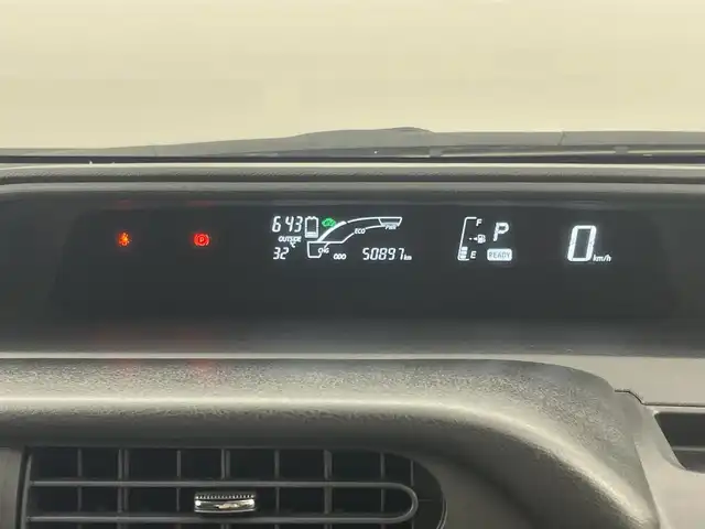 トヨタ アクア S スタイルブラック 福岡県 2016(平28)年 5.1万km ディープアメジストマイカメタリック 純正ＳＤナビ（Ｂｌｕｅｔｏｏｔｈ，ＴＶ）　/バックカメラ　/トヨタセーフティセンス　/衝突軽減ブレーキ　/レーンキープ　/オートマチックハイビーム　/プッシュスタート　/電動格納式ドアミラー　/ステアリングリモコン