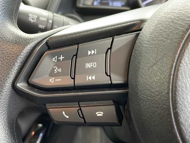 マツダ デミオ 13S 千葉県 2018(平30)年 3.1万km ダイナミックブルーマイカ 禁煙車/ワンオーナー/i-ACTIVSENSE/・スマートシティーブレーキサポート/・BSM/・車線逸脱警報システム/・パーキングセンサー/マツダコネクト/Bluetooth/CD/DVD/AUX/フルセグ/アラウンドビューモニター/純正フロアマット/LEDオートライト/シートヒーター/オートエアコン/アイドリングストップ/USBポート/プッシュスタート/スマートキー/取扱説明書/保証書