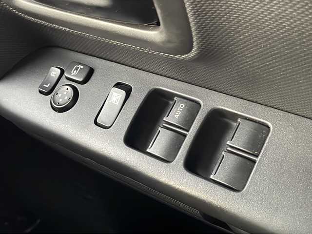 スズキ スペーシア HYBRID X 山口県 2021(令3)年 4万km アーバンブラウンパールメタリック 社外ナビ【KENWOOD：MDV-S708W】/・フルセグテレビ/・Bluetooth機能/・AM/FMラジオ/・CD・DVD再生/・iPod接続/・USB入力端子/・マルチAVブラウザ/・内蔵メモリ/・SAMRTUSEN/・SD再生/両側パワースライドドア/フルフラット/スマートキー/プッシュスタート/運転席シートヒーター/デュアルカメラブレーキサポート/コーナーセンサー/横滑り防止装置/車線逸脱警報機能/セーフティサポート/アイドリングストップ