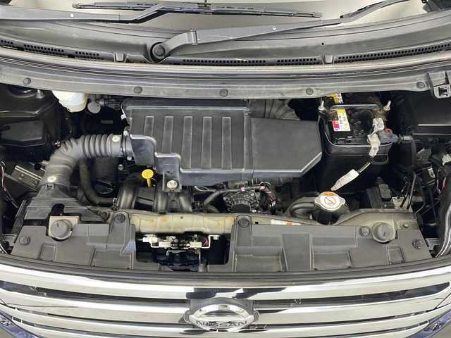 日産 デイズ ルークス ハイウェイスターX Gパッケージ 岐阜県 2015(平27)年 5.8万km ブラック 純正SDナビ/フルセグ/Bluetooth/CD/DVD/アラウンドビューモニター/両側パワースライドドア/革巻きステアリング/プッシュスタート/スマートキー/HIDヘッドライト/フォグランプ/純正フロアマット/純正ドアバイザー