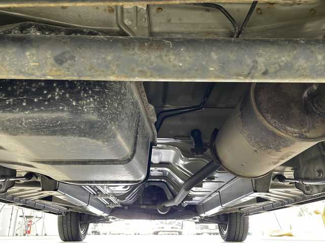 日産 デイズ ルークス ハイウェイスターX Gパッケージ 岐阜県 2015(平27)年 5.8万km ブラック 純正SDナビ/フルセグ/Bluetooth/CD/DVD/アラウンドビューモニター/両側パワースライドドア/革巻きステアリング/プッシュスタート/スマートキー/HIDヘッドライト/フォグランプ/純正フロアマット/純正ドアバイザー