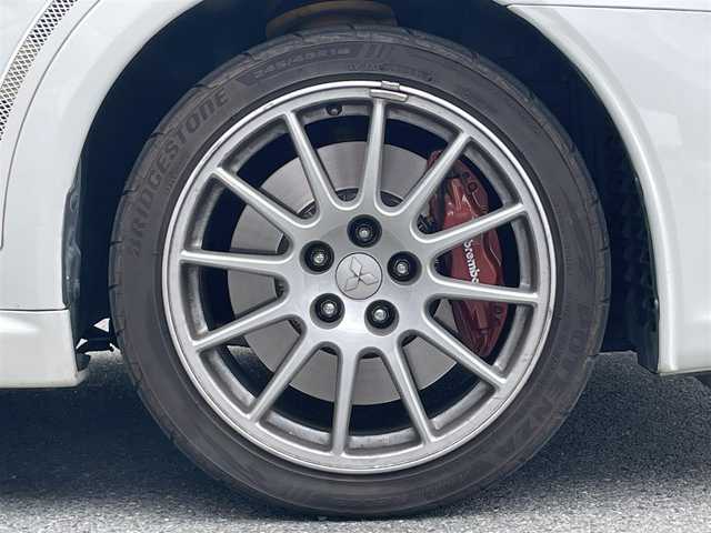 三菱 ランサー GSR エボリューションⅩ 栃木県 2008(平20)年 12.2万km シルキーホワイト ハイパフォーマンスパッケージ/・BILSTEIN社製単筒式ショックアブソーバー(フロント/リア)/・Eibach社製コイルスプリング(フロント/リア)/・brembo社製2ピースタイプフロント18インチベンチレーテッドディスクブレーキ/S-AWC/ツイステッドウイングタイプ大型リヤスポイラー/RECARO社製フロントバケットシート/ディスチャージヘッドライト/ツインクラッチSST+パドルシフト/7インチHDDナビ