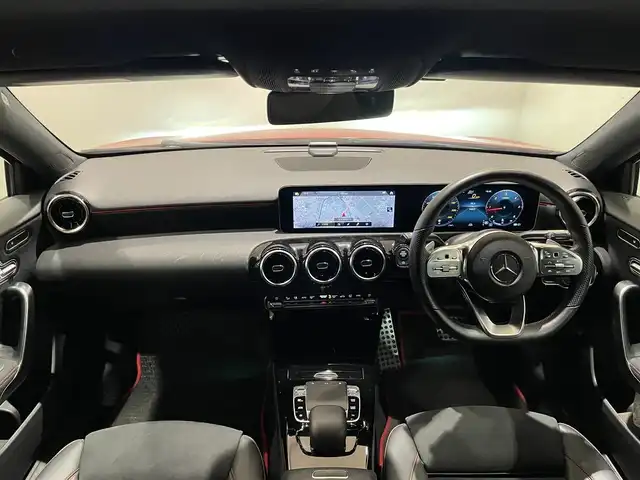 メルセデス・ベンツ Ｍ・ベンツ Ａ２００ｄ AMGライン 愛知県 2019(令1)年 5.5万km ジュピターレッド ＭＢＵＸ　/フルセグＴＶ　/Ｂｌｕｅｔｏｏｔｈ　/バックカメラ　/ＵＳＢ　/ハーフレザー　/シートヒーター/ＡＣＣ　/ＬＫＡ　/ＬＤＷ　/ＢＳＭ　/ワイヤレスチャージ　/コーナーセンサー　/ドライブレコーダー　/ＥＴＣ２．０/プッシュスタート/ウィンカーミラー/アイドリングストップ