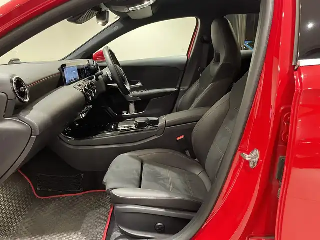 メルセデス・ベンツ Ｍ・ベンツ Ａ２００ｄ AMGライン 愛知県 2019(令1)年 5.5万km ジュピターレッド ＭＢＵＸ　/フルセグＴＶ　/Ｂｌｕｅｔｏｏｔｈ　/バックカメラ　/ＵＳＢ　/ハーフレザー　/シートヒーター/ＡＣＣ　/ＬＫＡ　/ＬＤＷ　/ＢＳＭ　/ワイヤレスチャージ　/コーナーセンサー　/ドライブレコーダー　/ＥＴＣ２．０/プッシュスタート/ウィンカーミラー/アイドリングストップ