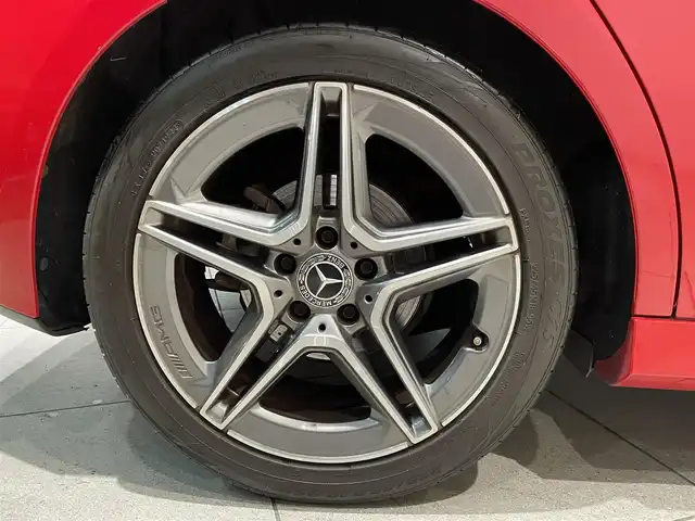 メルセデス・ベンツ Ｍ・ベンツ Ａ２００ｄ AMGライン 愛知県 2019(令1)年 5.5万km ジュピターレッド ＭＢＵＸ　/フルセグＴＶ　/Ｂｌｕｅｔｏｏｔｈ　/バックカメラ　/ＵＳＢ　/ハーフレザー　/シートヒーター/ＡＣＣ　/ＬＫＡ　/ＬＤＷ　/ＢＳＭ　/ワイヤレスチャージ　/コーナーセンサー　/ドライブレコーダー　/ＥＴＣ２．０/プッシュスタート/ウィンカーミラー/アイドリングストップ