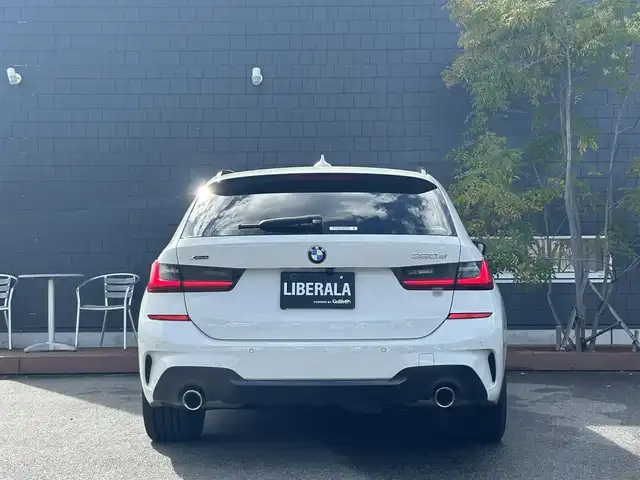 ＢＭＷ ３２０ｄ xDrive ツーリング Mスポーツ 滋賀県 2021(令3)年 4.3万km 白 ACC/360°カメラ/ハーフレザーシート/パワーシート（D/N）/シートヒーター（D/N）/メモリー付パワーシート（D）/LEDヘッドライト/オートライト/パワーテールゲート/ミラーETC