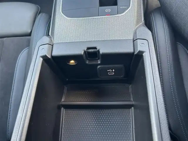 ＢＭＷ ３２０ｄ xDrive ツーリング Mスポーツ 滋賀県 2021(令3)年 4.3万km 白 ACC/360°カメラ/ハーフレザーシート/パワーシート（D/N）/シートヒーター（D/N）/メモリー付パワーシート（D）/LEDヘッドライト/オートライト/パワーテールゲート/ミラーETC