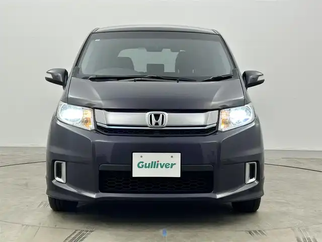 ホンダ フリード スパイク ハイブリット ジャストセレクション 岡山県 2015(平27)年 7.2万km グラマラスモーブP 純正ナビ/VXM-152VFi/(CD/DVD/TV/BT)/バックカメラ/両側パワースライドドア/HIDヘッドライト/オートライト/ビルトインETC/純正15インチアルミ/クルーズコントロール/社外フロアマット/ドアバイザー/スマートキー×1