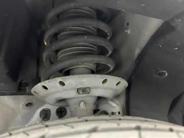 ホンダ フリード スパイク ハイブリット ジャストセレクション 岡山県 2015(平27)年 7.2万km グラマラスモーブP 純正ナビ/VXM-152VFi/(CD/DVD/TV/BT)/バックカメラ/両側パワースライドドア/HIDヘッドライト/オートライト/ビルトインETC/純正15インチアルミ/クルーズコントロール/社外フロアマット/ドアバイザー/スマートキー×1