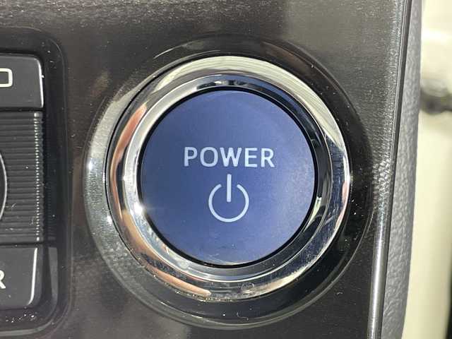 トヨタ クラウン ハイブリッド アスリートS 神奈川県 2013(平25)年 8.8万km ホワイトパールクリスタルシャイン TRDフルスポイラー/純正メーカーHDDナビゲーション/フルセグ　CD DVD　USB　Bluetooth　AM FM/バックカメラ/クルーズコントロール/前席シートヒーター/パワーシート/革巻きステアリング/ステアリングヒーター/ナノイー/SPORT/NOMAL/ECOモード/純正ビルトインETC/プッシュスタート/スマートキー/RAYS20インチアルミホイール/LEDヘッドランプ/フロントフォグランプ/オートライト/スペアキー