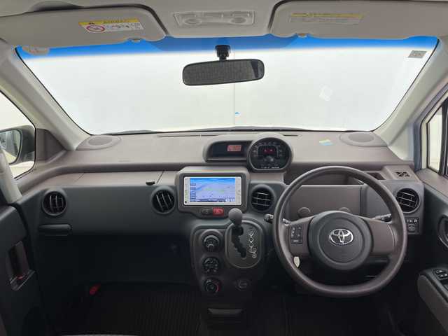 トヨタ ポルテ X 千葉県 2013(平25)年 3.6万km クリームベージュ 純正7インチナビ（NSCP-W62）/　（Bluetooth/CD/TV）/バックカメラ/アイドリングストップ/スタートボタン/パワーステアリング/ステアリングスイッチ/片側パワースライドドア/純正フロアマット/電格ミラー/ドアバイザー/フォグランプ