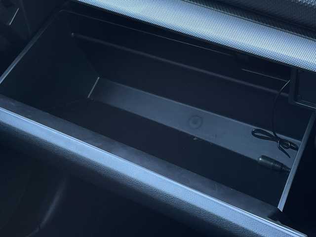 スバル フォレスター プレミアム 長野県 2019(令1)年 4.2万km クリスタルブラックシリカ ８インチ純正ナビ/(CN-FX800DFD)/Bluetooth Audio/ビルドインＥＴＣ/バックカメラ/フロント/サイドカメラ/追従クルーズコントロール/コーナーセンサー/電動リアゲート/ステアリングヒーター/ステアリングスイッチ/本革巻ステアリング/パドルシフト/デジタルインナーミラー/パワーシートＤ＋Ｎ席/シートヒーター（全席）/純正フロアマット/プッシュスタート/オートライト/フォグランプ/ドアバイザー/トノカバー/スマートキー/スペアキー×１/横滑り防止機能/盗難防止機能