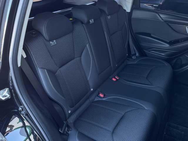 スバル フォレスター プレミアム 長野県 2019(令1)年 4.2万km クリスタルブラックシリカ ８インチ純正ナビ/(CN-FX800DFD)/Bluetooth Audio/ビルドインＥＴＣ/バックカメラ/フロント/サイドカメラ/追従クルーズコントロール/コーナーセンサー/電動リアゲート/ステアリングヒーター/ステアリングスイッチ/本革巻ステアリング/パドルシフト/デジタルインナーミラー/パワーシートＤ＋Ｎ席/シートヒーター（全席）/純正フロアマット/プッシュスタート/オートライト/フォグランプ/ドアバイザー/トノカバー/スマートキー/スペアキー×１/横滑り防止機能/盗難防止機能