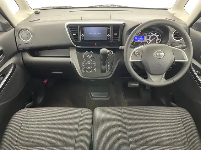 日産 デイズ ルークス ハイウェイスターX 愛知県 2017(平29)年 3.9万km プレミアムパープルP 純正ナビ　全方位カメラ　ドラレコ　禁煙　フルセグTV　Bluetooth　ETC　USB　両側パワスラ　エマブレ　衝突軽減　オートハイビーム　HIDオートライト　フォグ　純正フロアマット　リアシェード　アイドリングストップ　プッシュスタート　スマートキー