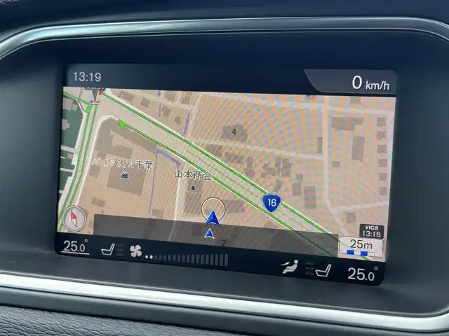 ボルボ Ｖ４０ D4 インスクリプション 千葉県 2017(平29)年 3.9万km 白 ワンオーナー車/衝突軽減ブレーキ/レーンキープアシスト/ブラインドスポットモニター/純正ナビ/バックカメラ/Bluetooth/黒レザーシート/シートヒーター/ドライブレコーダー/社外レーダー/純正17インチAW/LEDライト/ETC/スマートキー/保証書・取説/スペアキー