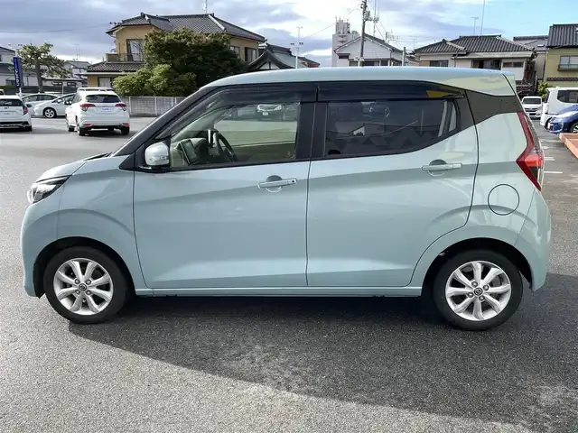 日産 デイズ X 福島県 2020(令2)年 3.3万km ソーダブルーM (株)IDOMが運営する【じしゃロンいわき店】の自社ローン専用車両になります。こちらは現金またはオートローンご利用時の価格です。自社ローンご希望の方は別途その旨お申付け下さい/登録時走行距離32160km/純正ナビゲーション/アラウンドビューモニター/バックカメラ/プッシュスタート/スマートキー/エマージェンシーブレーキ/アイドリングストップ/純正アルミホイール/クルーズコントロール/ナビ連動ドライブレコーダー