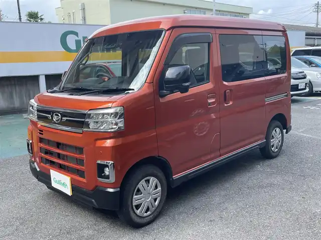 ダイハツ アトレー バン RS 静岡県 2022(令4)年 2.3万km トニコオレンジメタリック ワンオーナー/純正ディスプレイオーディオ/フルセグTV/BT/バックカメラ/デジタルインナーミラー/両側パワースライドドア/前後ドライブレコーダー/衝突軽減ブレーキ/レーンキープアシスト/レーダークルーズコントロール/前後コーナーセンサー/ビルトインETC2.0/TVキャンセラー/LEDヘッドライト/LEDフォグライト/ステアリングスイッチ/スマートキー×2/保証書/取扱説明書/オーディオ取扱説明書