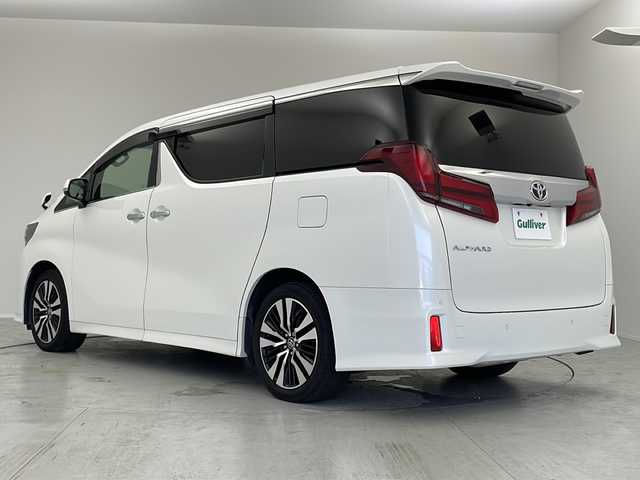 トヨタ アルファード S Cパッケージ 茨城県 2020(令2)年 6万km ホワイトパールクリスタルシャイン トヨタセーフティセンス/サンルーフ/パワーバックドア/純正メモリナビ/　（Bluetooth/フルセグTV）/純正フリップダウンモニター/バックカメラ/デジタルインナーミラー/ドライブレコーダー/ETC2.0/ハンドルヒーター/レーダークルーズコントロール/ステアリングスイッチ/革巻きハンドル/エアーシート/パワーシート/AC100V/ブラインドスポットモニター（BSM）/純正フロアマット/純正アルミホイール/LEDヘッドライト/フォグランプ/オートライト/オートハイビーム/スマートキー