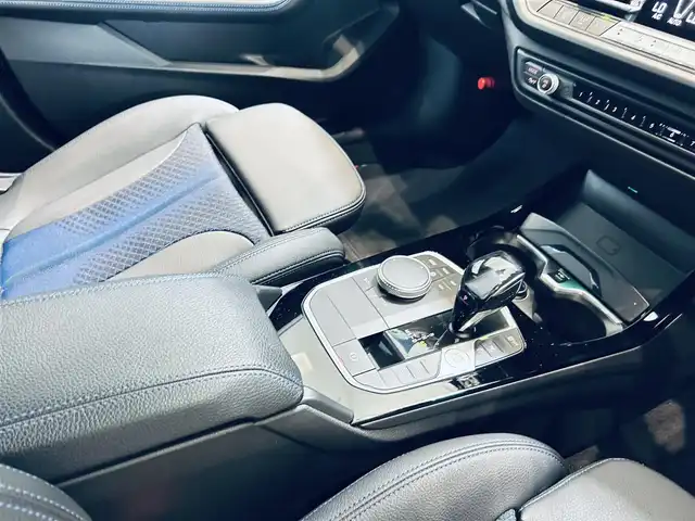 ＢＭＷ ＢＭＷ １１８ｄ Mスポーツ 大阪府 2020(令2)年 3.2万km 黒 ワンオーナー/ハーフレザー/Dメモリ付きパワーシート/純正ナビ/バックカメラ/applecarplay/純正18インチAW/LEDヘッドライト/クリアランスソナー/ブラインドスポット/ワイヤレス充電