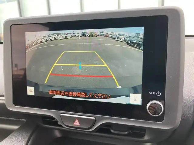 トヨタ ヤリス X 香川県 2024(令6)年 0.9万km ブラック 純正ディスプレイオーディオ/→AM/FM/Bluetooth/バックカメラ/ビルトインETC2.0/衝突軽減ブレーキ/コーナーセンサー/オートハイビーム/横滑り防止装置/レーンキープアシスト/純正フロアマット/ステアリングスイッチ/オートライト