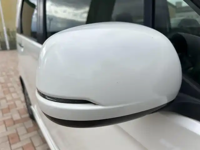 ホンダ Ｎ ＷＧＮ G ターボパッケージ 新潟県 2014(平26)年 6万km プレミアムホワイトパール (株)IDOMが運営する【じしゃロン新潟店】の自社ローン専用車両になります。/こちらは現金またはオートローンご利用時の価格です。自社ローンご希望の方は別途その旨お申付け下さい/プッシュスタート/スペアキー/純正ナビ/CD、DVD、AM、FM視聴可能(走行時可能)/バックカメラ/ETC/クルーズコントロール/本革巻きステアリング/ウインカーミラー