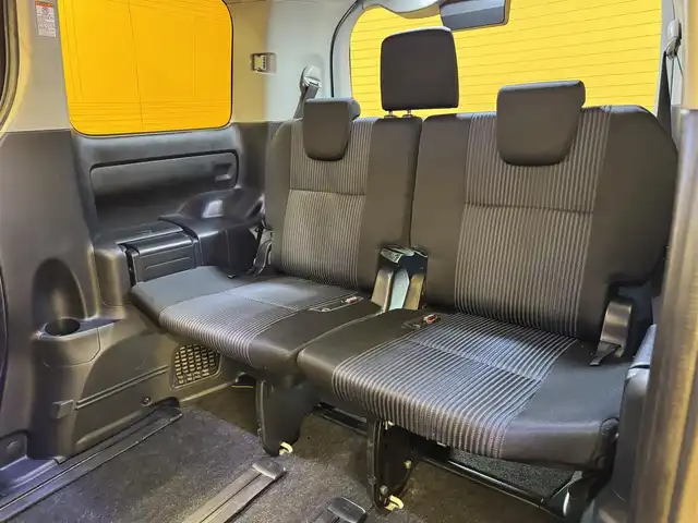 トヨタ ヴォクシー ハイブリッド ZS 煌Ⅱ 群馬県 2017(平29)年 3.7万km ホワイトパールクリスタルシャイン トヨタセーフティセンス/プリクラッシュセーフティ/レーンキープアシスト/オートマチックハイビーム/ALPINE10型ナビ/　フルセグ/BT/CD/DVD/SD/ALPINE12.8型後席モニター/両側パワースライドドア/バックカメラ/LEDヘッドライト/フォグランプ/社外デジタルインナーミラー/ドライブレコーダー/ETC/純正16インチAW/プッシュスタート/スマートキー