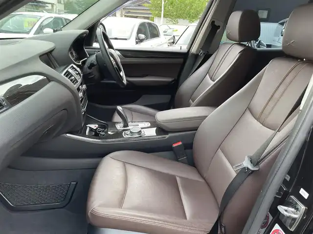 ＢＭＷ Ｘ３ xDrive20i Xライン 和歌山県 2015(平27)年 4.8万km サファイアブラックP 純正メーカーナビ・USB・Bluetooth/全周囲カメラ/ドライブレコーダー/パワーバックドア/クルーズコントロール/前席シートヒーター　/前席パワーシート　　/ヒルディセントコントロール/パーキングアシスト/ETC/プッシュスタート/アイドリングストップ/レーダー探知機/ドライビングモード（ECO RT/SPORT）/横滑り制御機能/コーナーセンサー
