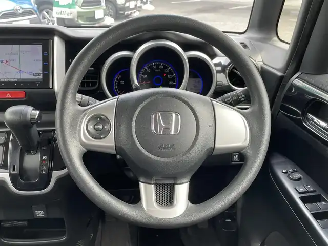 ホンダ Ｎ ＢＯＸ カスタム G Lパッケージ 東京都 2015(平27)年 6.6万km ポリッシュドメタルメタリック ワンオーナー/純正SDナビ（VXM-155VFi）/・フルセグTV/Bluetoothオーディオ/DVD/バックカメラ/電動スライドドア/純正アルミホイール/ETC/保証書/取扱説明書