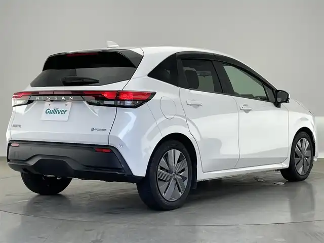 日産 ノート X 愛知県 2022(令4)年 4万km ピュアホワイトパール 純正ナビ　フルセグＴＶ　Ｂｌｕｅｔｏｏｔｈ　デジタルインナーミラー　エマージェンシーブレーキ　衝突軽減　車線逸脱　コーナーセンサー　ＬＥＤオートライト　フォグ　電動パーキング　ＢＳＭ　ＥＴＣ　禁煙車