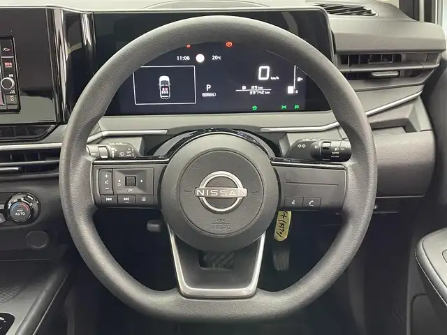 日産 ノート X 愛知県 2022(令4)年 4万km ピュアホワイトパール 純正ナビ　フルセグＴＶ　Ｂｌｕｅｔｏｏｔｈ　デジタルインナーミラー　エマージェンシーブレーキ　衝突軽減　車線逸脱　コーナーセンサー　ＬＥＤオートライト　フォグ　電動パーキング　ＢＳＭ　ＥＴＣ　禁煙車