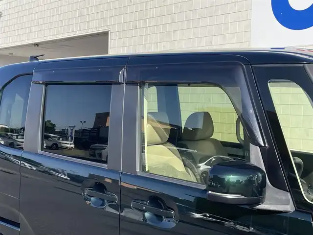 ホンダ Ｎ ＢＯＸ G L ホンダセンシング 佐賀県 2018(平30)年 7万km ブリティッシュグリーンP 自社ローンご希望の方は別途その旨お申付け下さい/こちらは現金またはオートローンご利用時の価格です/社外メモリーナビ【Pioneer:AVIC-RZ901】/・フルセグテレビ/・Bluetooth接続/・DVD再生機能/・スマートループ/・ハンズフリー/片側パワスラ/バックカメラ/ドラレコ/ビルトインETC/ホンダセンシング/・レーダークルーズコントロール/・車線逸脱警告システム/・衝突被害軽減システム