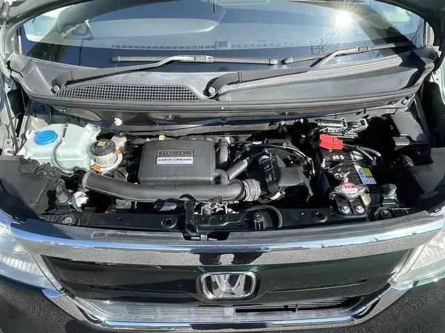 ホンダ Ｎ ＢＯＸ G L ホンダセンシング 佐賀県 2018(平30)年 7万km ブリティッシュグリーンP 自社ローンご希望の方は別途その旨お申付け下さい/こちらは現金またはオートローンご利用時の価格です/社外メモリーナビ【Pioneer:AVIC-RZ901】/・フルセグテレビ/・Bluetooth接続/・DVD再生機能/・スマートループ/・ハンズフリー/片側パワスラ/バックカメラ/ドラレコ/ビルトインETC/ホンダセンシング/・レーダークルーズコントロール/・車線逸脱警告システム/・衝突被害軽減システム