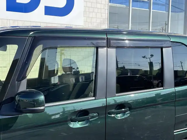 ホンダ Ｎ ＢＯＸ G L ホンダセンシング 佐賀県 2018(平30)年 7万km ブリティッシュグリーンP 自社ローンご希望の方は別途その旨お申付け下さい/こちらは現金またはオートローンご利用時の価格です/社外メモリーナビ【Pioneer:AVIC-RZ901】/・フルセグテレビ/・Bluetooth接続/・DVD再生機能/・スマートループ/・ハンズフリー/片側パワスラ/バックカメラ/ドラレコ/ビルトインETC/ホンダセンシング/・レーダークルーズコントロール/・車線逸脱警告システム/・衝突被害軽減システム