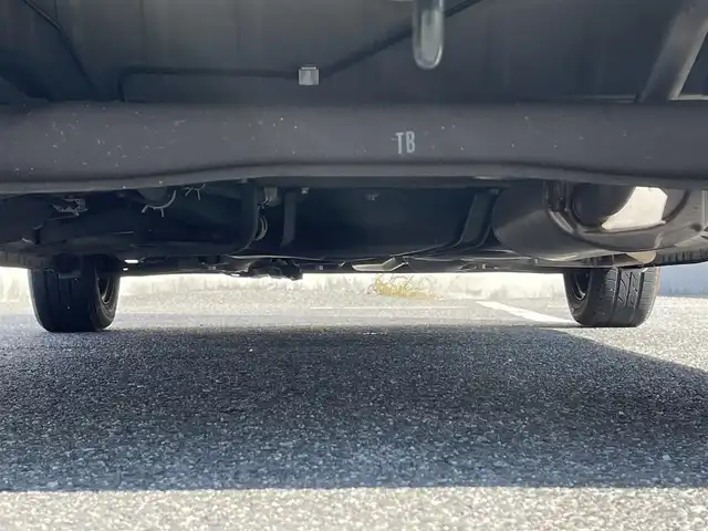 ホンダ Ｎ ＢＯＸ G L ホンダセンシング 佐賀県 2018(平30)年 7万km ブリティッシュグリーンP 自社ローンご希望の方は別途その旨お申付け下さい/こちらは現金またはオートローンご利用時の価格です/社外メモリーナビ【Pioneer:AVIC-RZ901】/・フルセグテレビ/・Bluetooth接続/・DVD再生機能/・スマートループ/・ハンズフリー/片側パワスラ/バックカメラ/ドラレコ/ビルトインETC/ホンダセンシング/・レーダークルーズコントロール/・車線逸脱警告システム/・衝突被害軽減システム