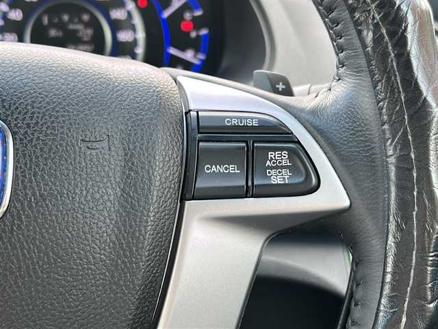 ホンダ オデッセイ アブソルート 大阪府 2011(平23)年 6.3万km プレミアムホワイトパール ワンオーナー/純正HDDナビ/Bluetooth/バックカメラ/フルセグTV/AM・FM/パワーシート（運転席）/クルーズコントロール/ハーフレザーシート/純正18インチアルミホイール/電動格納ミラー/ウインカーミラー/ドアバイザー