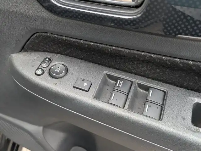 ホンダ Ｎ ＷＧＮ カスタム G SSパッケージ 福井県 2017(平29)年 8.7万km クリスタルブラックパール ワンオーナー車/純正14インチAW/４WD/前方ドライブレコーダー/クルーズコントロール/バックカメラ/衝突被害軽減システム/シートヒーター/Fフォグ/ホンダ純正メモリナビ（CD/DVD/BT/USB/AUX/iPod）/フルセグテレビ/横滑り防止装置/盗難防止装置/電格ミラー/ETC/アイドリングストップ/ダブル＋サイドエアバッグ/カーテンエアバッグ/純正フロアマット/スマートキー