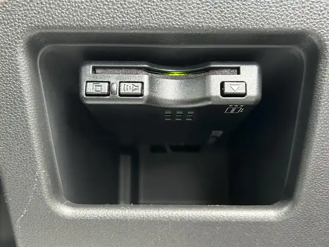 ダイハツ ムーヴ キャンバス X メイクアップ リミテッド SAⅢ 岡山県 2021(令3)年 2.8万km パールホワイトⅢ/ファインミントメタリック 2トーン ワンオーナー/純正ナビ　NMZK-W71D/フルセグTV、CD、DVD、Bluetooth、AM、FM/ETC/前方ドライブレコーダー/全方位カメラ/純正フロアマット/オートライトハイビーム/プリクラッシュ/USBチャージャー/スマートキー/プッシュスタート/スマートアシスト