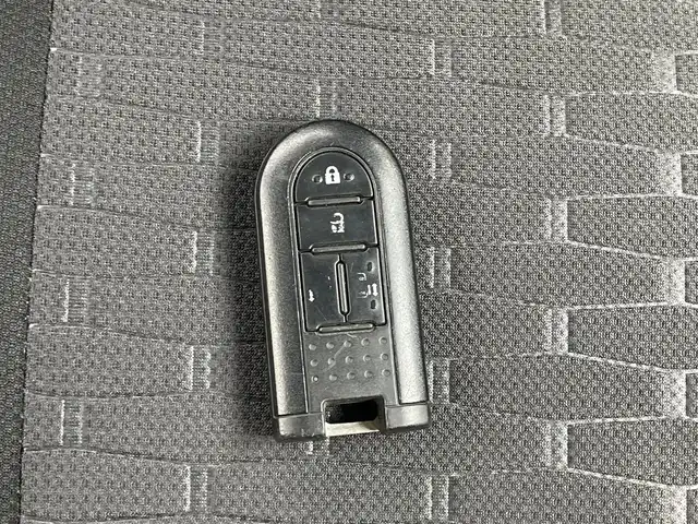ダイハツ ウェイク G ターボ SA Ⅲ 大阪府 2018(平30)年 8.7万km ミストブルーマイカメタリック (株)IDOMが運営する【じしゃロン東大阪店】の自社ローン専用車両になりますこちらは現金またはオートローンご利用時の価格です。自社ローンご希望の方は別途その旨お申付け下さい/純正7インチSDナビ 【NSZN-W68D】/(CD/DVD/BT/フルセグTV/ラジオ/SD・SDREC/USB)/スマートアシストIII/ ・衝突回避支援ブレーキ/ ・衝突警報機能/ ・車線逸脱警報機能/ ・誤発進抑制制御機能/ ・先行車発進お知らせ機能/ ・オートハイビーム/アラウンドビューモニター/ターボ/両側パワースライドドア/ドライブレコーダー/コーナーセンサー(リヤ)/純正アルミホイール/ステアリングスイッチ/LEDヘッドライト/スマートキー＆プッシュスタート