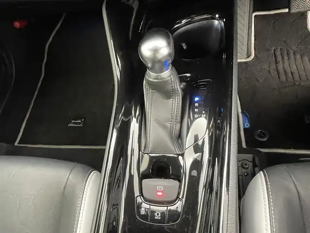 トヨタ Ｃ－ＨＲ G－T モード ネロ 熊本県 2019(令1)年 6.8万km ブラックマイカ 純正ナビNSZT-Y68T（ＣＤ・ＤＶＤ・フルセグ・ＢＴ）/バックカメラ　/ビルトインＥＴＣ2.0　/純正前後ドライブレコーダー　/前席シートヒーター　/前後クリアランスソナー　/トヨタセーフティーセンス/・プリクラッシュセーフティ/・レーンキープアシスト/・アダブティブクルーズコントロール/・オートハイビーム/・ブラインドスポットモニター/ハーフレザーシート/純正フロアマット/純正１８インチAW/シーケンシャルウインカー/オートライト/LEDヘッドライト/フォグライト/スマートキー/プッシュスタート/スペアキー１本　