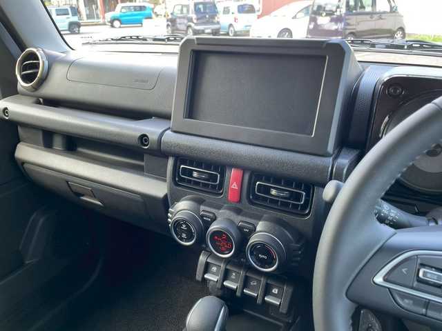 スズキ ジムニー ノマド FC 宮崎県 2025(令7)年 0.1千km 黒 登録済未使用車　/レーダークルコン　/シートヒーター　/オートライト　/バックフォグ　/コーナーセンサー　/バックサポート　/レーンキープ　/純正フロアマット