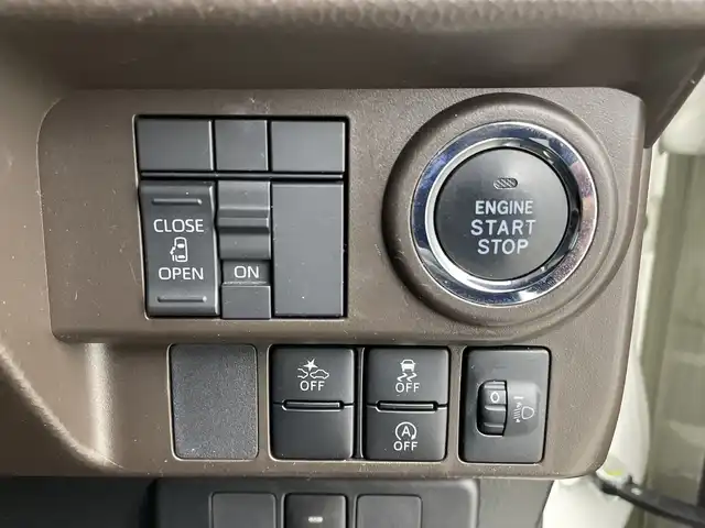 トヨタ ルーミー X 新潟県 2022(令4)年 9万km パールホワイトⅢ カロッツェリアメモリナビ【AVIC-RZ403】/　Bluetooth/CD/DVD/USB/衝突被害軽減ブレーキ/レーンキープアシスト/前後コーナーセンサー/片側パワースライドドア/バックモニター/ETC/オートマチックハイビーム/アイドリングストップ/横滑り防止装置/ステアリングスイッチ