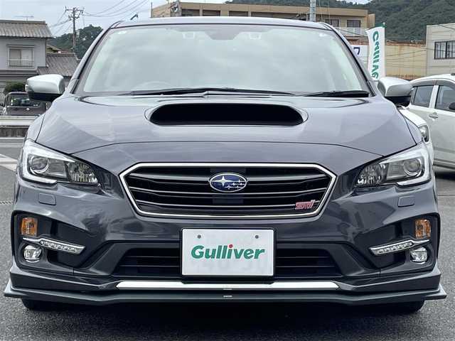 スバル レヴォーグ 2．0STIスポーツアイサイト 広島県 2016(平28)年 12.9万km ダークグレーメタリック サンルーフ/STiエアロ/DIATONEサウンドナビ/　【CD/DVD/BT/DTV】/プリクラッシュブレーキ/全車速追従機能付クルーズコントロール/車線逸脱警告/サイド/バックカメラ/レザーシート/シートヒーター/パワーシート/メモリシート/ETC/ドライブレコーダー/LEDヘッドライト
