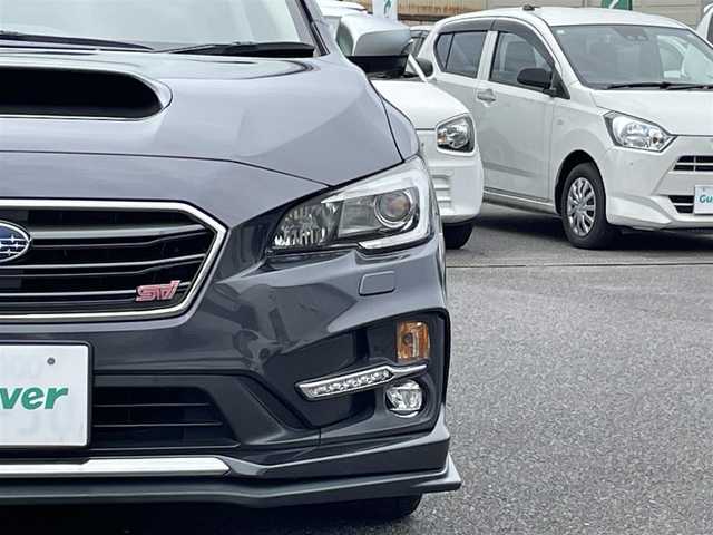 スバル レヴォーグ 2．0STIスポーツアイサイト 広島県 2016(平28)年 12.9万km ダークグレーメタリック サンルーフ/STiエアロ/DIATONEサウンドナビ/　【CD/DVD/BT/DTV】/プリクラッシュブレーキ/全車速追従機能付クルーズコントロール/車線逸脱警告/サイド/バックカメラ/レザーシート/シートヒーター/パワーシート/メモリシート/ETC/ドライブレコーダー/LEDヘッドライト