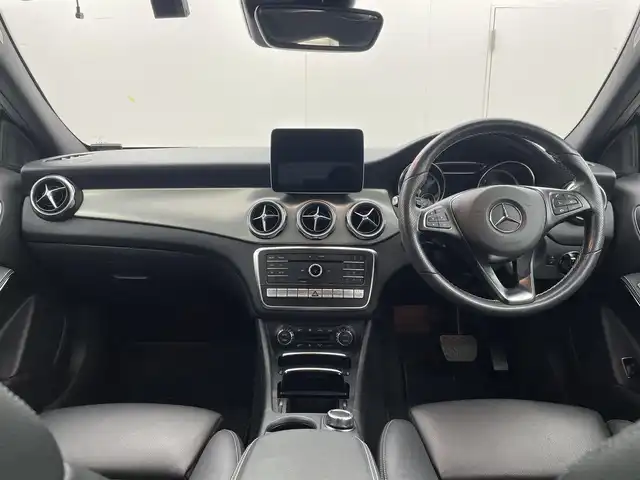 メルセデス・ベンツ ＧＬＡ２２０ 4マチック 茨城県 2018(平30)年 5.1万km コスモスブラック HDDナビ/・バックカメラ/・CDチェンジャー/・ワンセグテレビ/・Bluetooth接続/ドラレコ/ETC/クルーズコントロール/プッシュスタート/電動リアゲート/パドルシフト/ルーフレール/レーンアシストキープ/コーナーセンサー/ダウンヒルアシストコントロール/オートライト/革シート