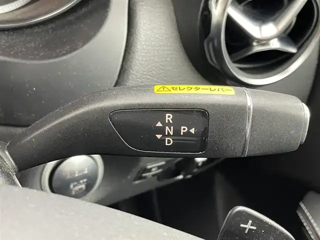 メルセデス・ベンツ ＧＬＡ２２０ 4マチック 茨城県 2018(平30)年 5.1万km コスモスブラック HDDナビ/・バックカメラ/・CDチェンジャー/・ワンセグテレビ/・Bluetooth接続/ドラレコ/ETC/クルーズコントロール/プッシュスタート/電動リアゲート/パドルシフト/ルーフレール/レーンアシストキープ/コーナーセンサー/ダウンヒルアシストコントロール/オートライト/革シート