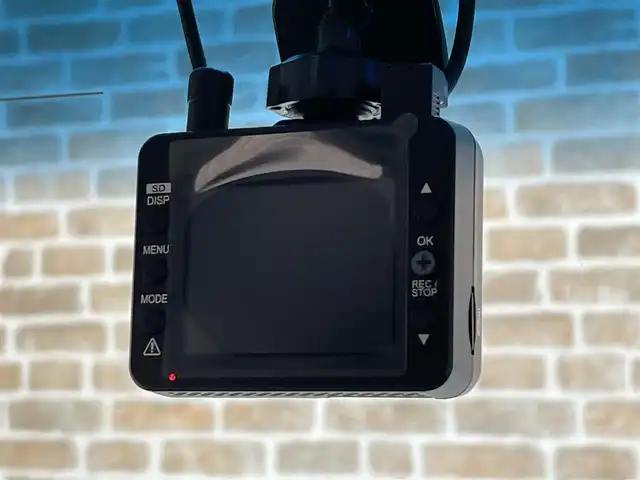 ホンダ Ｎ ＢＯＸ L 岩手県 2023(令5)年 2.1万km プラチナホワイトパール ４WD/左側パワースライドドア/ホンダセンシング/衝突軽減ブレーキ/路外逸脱抑制機能/渋滞追従機能付きアダプティブクルーズコントロール/車線維持支援機能/パーキングセンサー/標識認識機能/先行車発信お知らせ機能/ふらつき警報機能/オートハイビーム/オートブレーキホールド/横滑り防止装置/アイドリングストップ/シートバックテーブル/シートヒーター/ロールサンシェード/チップアップリアシート/カロッツェリアナビ/フルセグTV/バックカメラ/ETC/ヘッドライトレベライザー/LEDヘッドライト/社外14インチアルミホイール