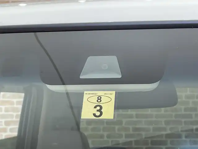 ホンダ Ｎ ＢＯＸ L 岩手県 2023(令5)年 2.1万km プラチナホワイトパール ４WD/左側パワースライドドア/ホンダセンシング/衝突軽減ブレーキ/路外逸脱抑制機能/渋滞追従機能付きアダプティブクルーズコントロール/車線維持支援機能/パーキングセンサー/標識認識機能/先行車発信お知らせ機能/ふらつき警報機能/オートハイビーム/オートブレーキホールド/横滑り防止装置/アイドリングストップ/シートバックテーブル/シートヒーター/ロールサンシェード/チップアップリアシート/カロッツェリアナビ/フルセグTV/バックカメラ/ETC/ヘッドライトレベライザー/LEDヘッドライト/社外14インチアルミホイール