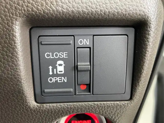 ホンダ Ｎ ＢＯＸ L 岩手県 2023(令5)年 2.1万km プラチナホワイトパール ４WD/左側パワースライドドア/ホンダセンシング/衝突軽減ブレーキ/路外逸脱抑制機能/渋滞追従機能付きアダプティブクルーズコントロール/車線維持支援機能/パーキングセンサー/標識認識機能/先行車発信お知らせ機能/ふらつき警報機能/オートハイビーム/オートブレーキホールド/横滑り防止装置/アイドリングストップ/シートバックテーブル/シートヒーター/ロールサンシェード/チップアップリアシート/カロッツェリアナビ/フルセグTV/バックカメラ/ETC/ヘッドライトレベライザー/LEDヘッドライト/社外14インチアルミホイール