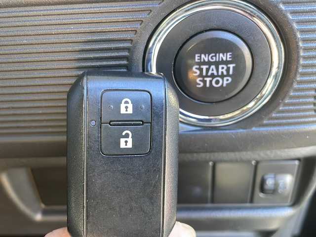 スズキ スペーシア HYBRID G 三重県 2019(平31)年 3.9万km ブルーイッシュブラックパール3 社外ナビ/ETＣ/両側スライドドア/後クリアランスソナー/アイドリングストップ/レーンキープアシスト/プリクラッシュ/横滑り防止/デュアルセンサーブレーキサポート/リアパーキングセンサー/オートライト/ヘッドライトレベライザー/純正フロアマット/純正ドアバイザー/電動格納ミラー/禁煙車