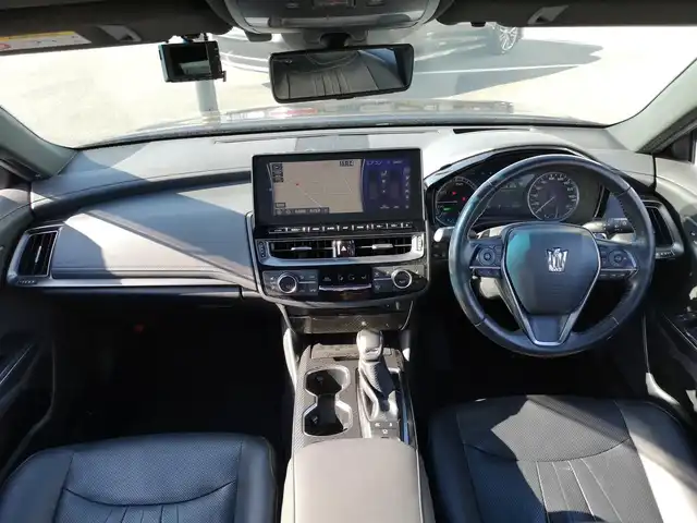 トヨタ クラウン ハイブリッド RS アドバンス 茨城県 2021(令3)年 6.5万km プレシャスブラックパール 純正ナビ/【AM・FM・DISC・SD・USB・BT・TV】/パワーシート/シートメモリ/シートヒーター/エアシート/100V電源/ステアリングヒーター/ワイヤレス充電/HUD/BSM/パドルシフト/レーダークルコン/ETC2.0/全方位カメラ/ブレーキホールド/前後ドラレコ/前後コーナーセンサー
